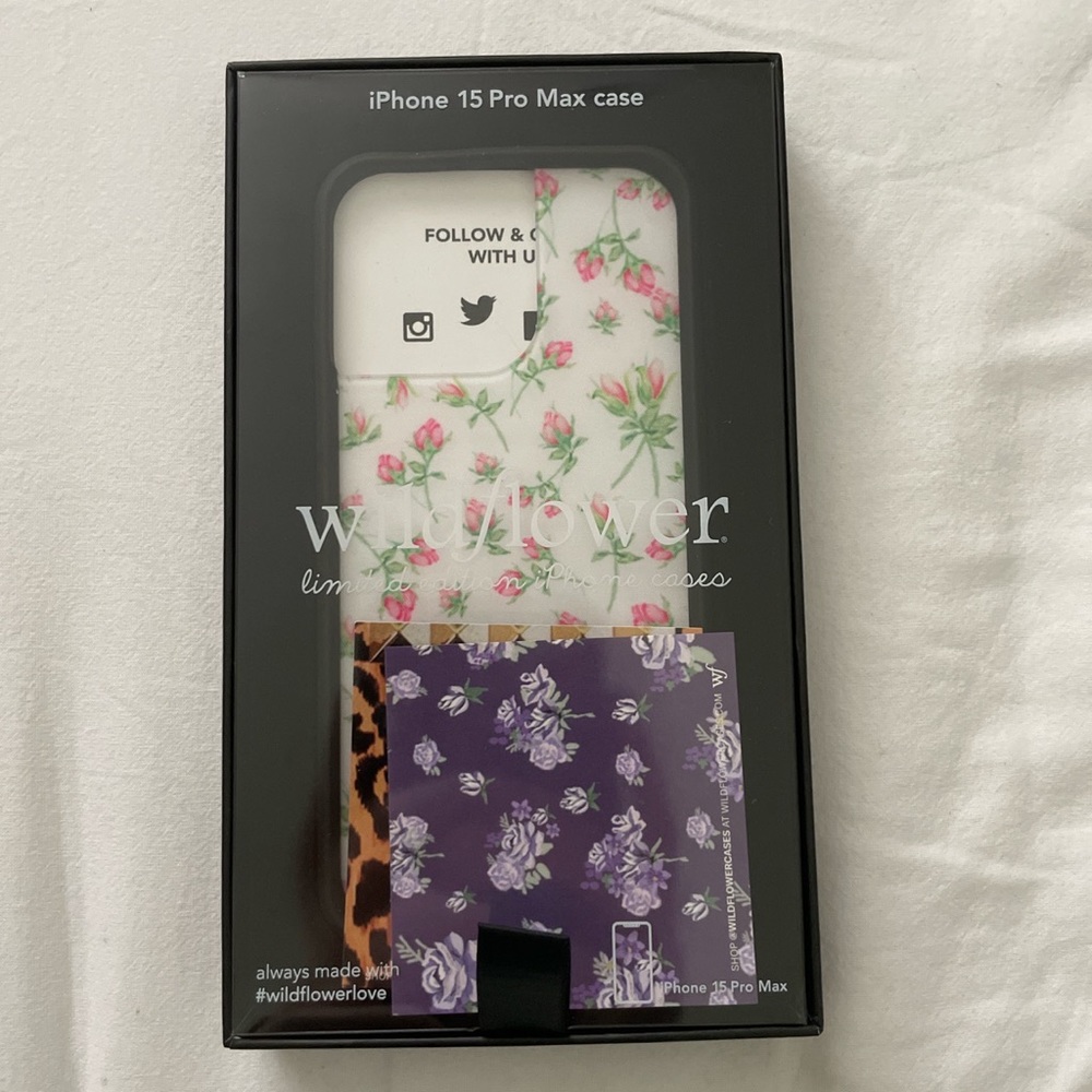 Wildflower iPhone 15 max pro case